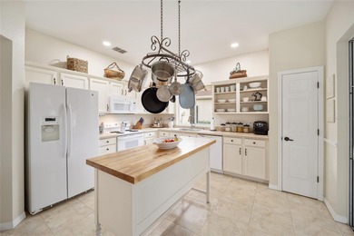 This centrally located San Mateo home, built with concrete block on Eagle Ridge At Spruce Creek Country Club in Florida - for sale on GolfHomes.com, golf home, golf lot