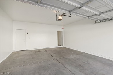 Relax in this stunning, fully remodeled condo located in the on Painted Desert Golf Club in Nevada - for sale on GolfHomes.com, golf home, golf lot