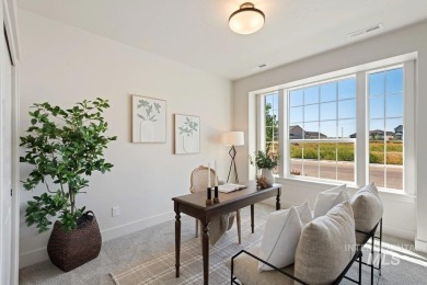 Thoughtfully designed single-level floor plan offers 3 bedrooms on Hunters Point Golf Club in Idaho - for sale on GolfHomes.com, golf home, golf lot