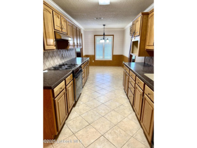 Pristine new listing  in Shadow Hills near golf course with on Shadow Hills Golf Course in Texas - for sale on GolfHomes.com, golf home, golf lot