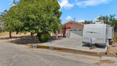 Welcome to this delightful 3-bedroom, 2-bathroom home, boasting on Tierra Del Sol Golf Course in California - for sale on GolfHomes.com, golf home, golf lot