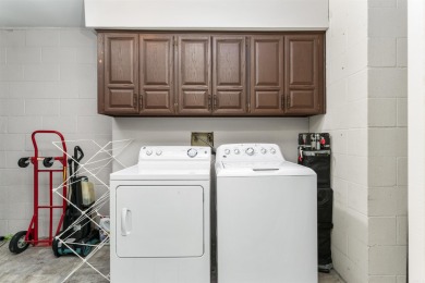 Modern Living in one of the most convenient locations of Hot on DeSoto Golf Course in Arkansas - for sale on GolfHomes.com, golf home, golf lot