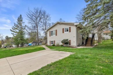 First time offered on the market! Check out this charming on Geneva National Golf Club in Wisconsin - for sale on GolfHomes.com, golf home, golf lot