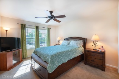 Impeccably cared for end-unit townhome nestled in the highly on Bowes Creek Country Club in Illinois - for sale on GolfHomes.com, golf home, golf lot