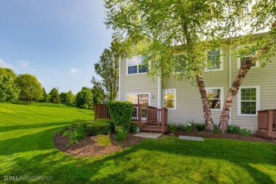 Impeccably cared for end-unit townhome nestled in the highly on Bowes Creek Country Club in Illinois - for sale on GolfHomes.com, golf home, golf lot