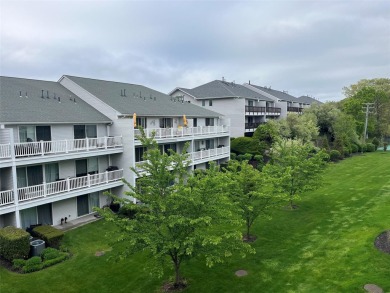 Immaculate Chic & Modern Condo in the Desirable Reserve at on Baiting Hollow Club in New York - for sale on GolfHomes.com, golf home, golf lot