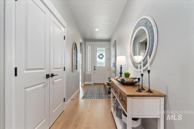 Stunning home on the 17th fairway of Red Hawk golf course! A on Hunters Point Golf Club in Idaho - for sale on GolfHomes.com, golf home, golf lot
