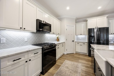 This 4 bedroom home with a transferrable Pinehurst Membership on Pinehurst Resort and Country Club in North Carolina - for sale on GolfHomes.com, golf home, golf lot