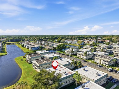 WELCOME TO THIS AMAZING LAKEVIEW IN MONACO! Resortstyle 55+ on Kings Point Golf -Flanders Way in Florida - for sale on GolfHomes.com, golf home, golf lot