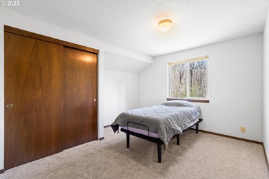 $32,000 price reduction + rate buydown (year 1) from lender--act on  in Oregon - for sale on GolfHomes.com, golf home, golf lot