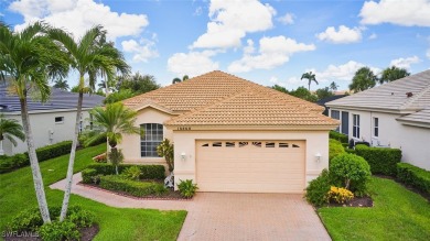 3 Bedroom single family Villa home in Lexington Country Club's on Lexington Country Club in Florida - for sale on GolfHomes.com, golf home, golf lot