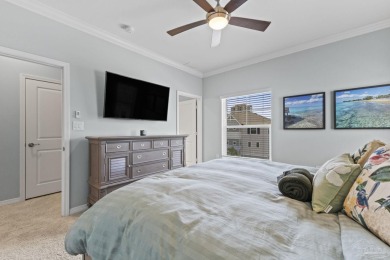 Immaculate and move-in ready, this 2-bedroom, 2.5-bath townhome on Lost Key Golf Club in Florida - for sale on GolfHomes.com, golf home, golf lot