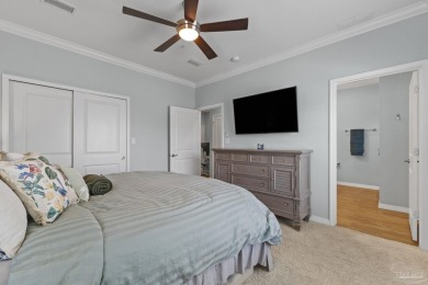Immaculate and move-in ready, this 2-bedroom, 2.5-bath townhome on Lost Key Golf Club in Florida - for sale on GolfHomes.com, golf home, golf lot
