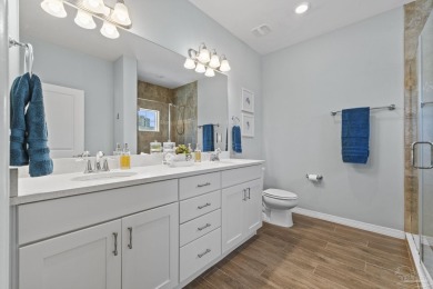 Immaculate and move-in ready, this 2-bedroom, 2.5-bath townhome on Lost Key Golf Club in Florida - for sale on GolfHomes.com, golf home, golf lot