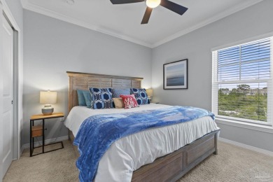 Immaculate and move-in ready, this 2-bedroom, 2.5-bath townhome on Lost Key Golf Club in Florida - for sale on GolfHomes.com, golf home, golf lot