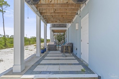 Immaculate and move-in ready, this 2-bedroom, 2.5-bath townhome on Lost Key Golf Club in Florida - for sale on GolfHomes.com, golf home, golf lot