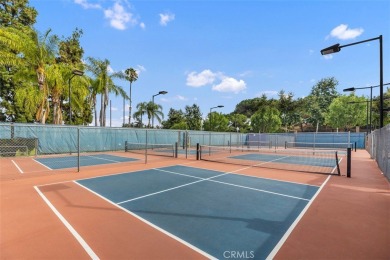 GREAT LOCATION NEAR ALISO CREEK!  This particular *Casa Blanca* on Laguna Woods Village Golf Course in California - for sale on GolfHomes.com, golf home, golf lot