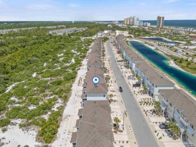 Immaculate and move-in ready, this 2-bedroom, 2.5-bath townhome on Lost Key Golf Club in Florida - for sale on GolfHomes.com, golf home, golf lot