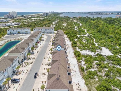 Immaculate and move-in ready, this 2-bedroom, 2.5-bath townhome on Lost Key Golf Club in Florida - for sale on GolfHomes.com, golf home, golf lot