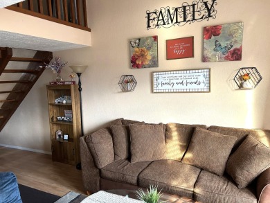 Here's your opportunity!  Back on the market at no fault of the on Pointe Royale Village Country Club in Missouri - for sale on GolfHomes.com, golf home, golf lot
