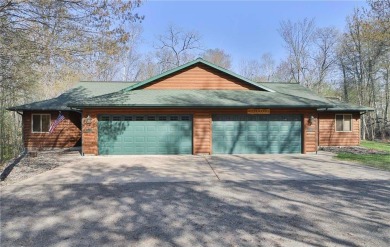 Don't miss this Beautiful, two bed, two bath Breezy Point on Breezy Point Golf Course Resort in Minnesota - for sale on GolfHomes.com, golf home, golf lot