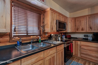 7185 Moon Creek Cir Pinetop, AZ 85935 Located in the Highly on Pinetop Lakes Country Club in Arizona - for sale on GolfHomes.com, golf home, golf lot