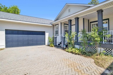 An exquisite Arthur Rutenberg split plan home that has been on Lost Key Golf Club in Florida - for sale on GolfHomes.com, golf home, golf lot