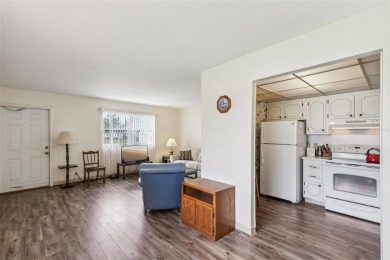 Under contract-accepting backup offers. Affordable end unit on Kings Point Executive Golf Course in Florida - for sale on GolfHomes.com, golf home, golf lot