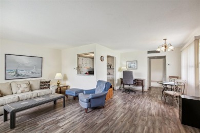 Under contract-accepting backup offers. Affordable end unit on Kings Point Executive Golf Course in Florida - for sale on GolfHomes.com, golf home, golf lot
