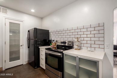 Charming historic home just steps from Encanto Golf Course, full on Encanto 18 Golf Course in Arizona - for sale on GolfHomes.com, golf home, golf lot