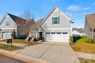 Charming Ranch Retreat with Fantastic Amenities!
Step into on Edgewater Golf Club in South Carolina - for sale on GolfHomes.com, golf home, golf lot