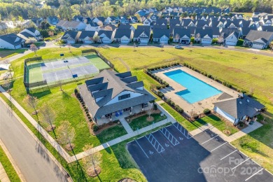 Charming Ranch Retreat with Fantastic Amenities!
Step into on Edgewater Golf Club in South Carolina - for sale on GolfHomes.com, golf home, golf lot