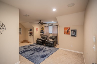 WELCOME to this stunning 4 bedroom, 3 bathroom, 3,236 square ft on Oak Hurst Golf Course in Texas - for sale on GolfHomes.com, golf home, golf lot