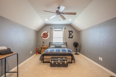 WELCOME to this stunning 4 bedroom, 3 bathroom, 3,236 square ft on Oak Hurst Golf Course in Texas - for sale on GolfHomes.com, golf home, golf lot