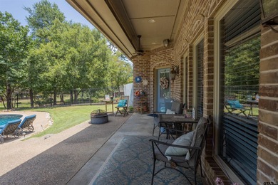 WELCOME to this stunning 4 bedroom, 3 bathroom, 3,236 square ft on Oak Hurst Golf Course in Texas - for sale on GolfHomes.com, golf home, golf lot