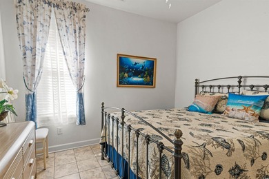 Beautifully maintained and fully furnished three-bedroom on Midway Par-3 in South Carolina - for sale on GolfHomes.com, golf home, golf lot