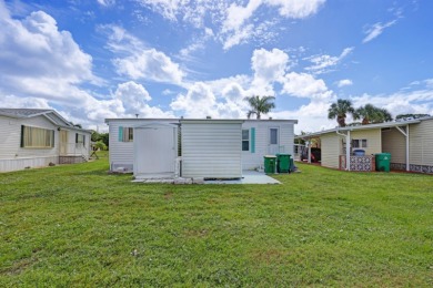 Cute and sassy - this may just be the one you need.  This home on Maple Leaf Golf and Country Club in Florida - for sale on GolfHomes.com, golf home, golf lot