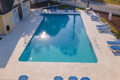 Beautifully maintained and fully furnished three-bedroom on Midway Par-3 in South Carolina - for sale on GolfHomes.com, golf home, golf lot