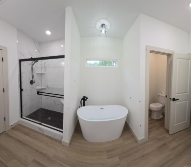 PRICED TO SELL! This property sounds absolutely fantastic! With on Diamondhead Golf and Country Club in Arkansas - for sale on GolfHomes.com, golf home, golf lot