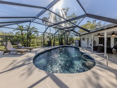 Under contract-accepting backup offers. This charming and cozy on Gulf Gate Golf Club in Florida - for sale on GolfHomes.com, golf home, golf lot