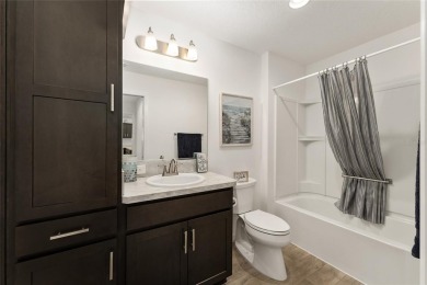 Beautiful 3-bed, 2-bath Charlotte Courtyard Villas with a VIEW! on Pennbrooke Fairways in Florida - for sale on GolfHomes.com, golf home, golf lot