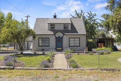 This beautifully updated Craftsman-style home is a true gem on Harbor Links Golf Course in Oregon - for sale on GolfHomes.com, golf home, golf lot