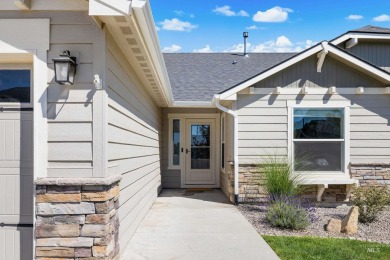 Fresh on the market, this charming & cherished home sits at the on Hunters Point Golf Club in Idaho - for sale on GolfHomes.com, golf home, golf lot