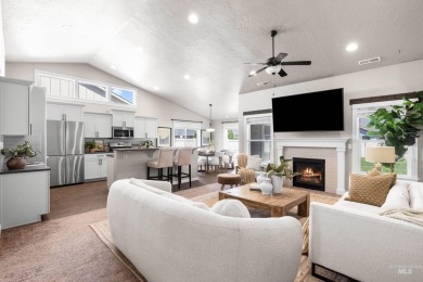 Fresh on the market, this charming & cherished home sits at the on Hunters Point Golf Club in Idaho - for sale on GolfHomes.com, golf home, golf lot