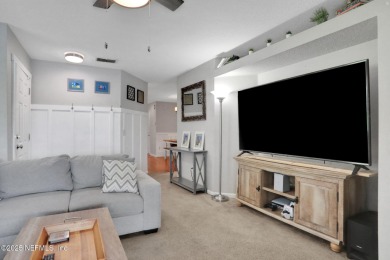 Here is your opportunity to own an end unit one-level townhome on Golf Club At Fleming Island in Florida - for sale on GolfHomes.com, golf home, golf lot