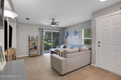 Here is your opportunity to own an end unit one-level townhome on Golf Club At Fleming Island in Florida - for sale on GolfHomes.com, golf home, golf lot