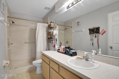 Here is your opportunity to own an end unit one-level townhome on Golf Club At Fleming Island in Florida - for sale on GolfHomes.com, golf home, golf lot