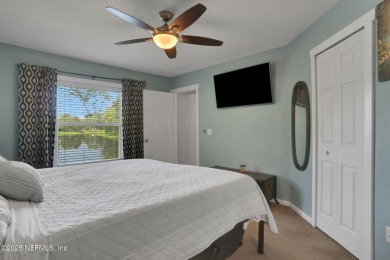 Here is your opportunity to own an end unit one-level townhome on Golf Club At Fleming Island in Florida - for sale on GolfHomes.com, golf home, golf lot