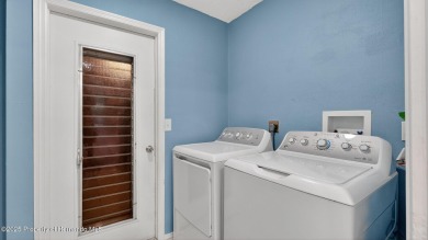 This fully updated 2 bedroom, 2 bathroom villa is located in the on Heather Golf and Country Club in Florida - for sale on GolfHomes.com, golf home, golf lot