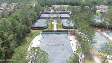 Here is your opportunity to own an end unit one-level townhome on Golf Club At Fleming Island in Florida - for sale on GolfHomes.com, golf home, golf lot